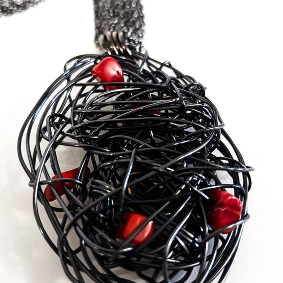 Necklace with Oval Pendant Coral Gemstone Handmade - Picture 4 of 9